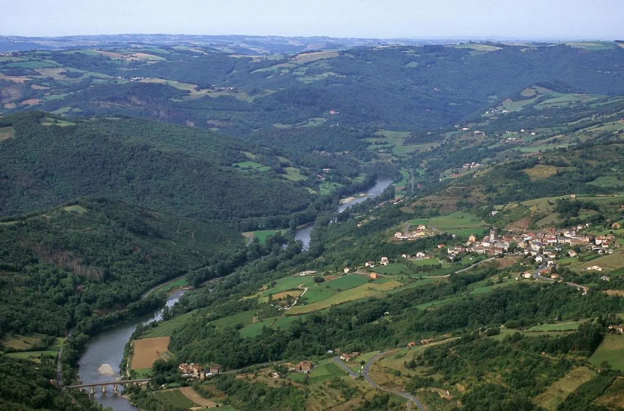 Holiday home Gite Les Paredous Broquies
